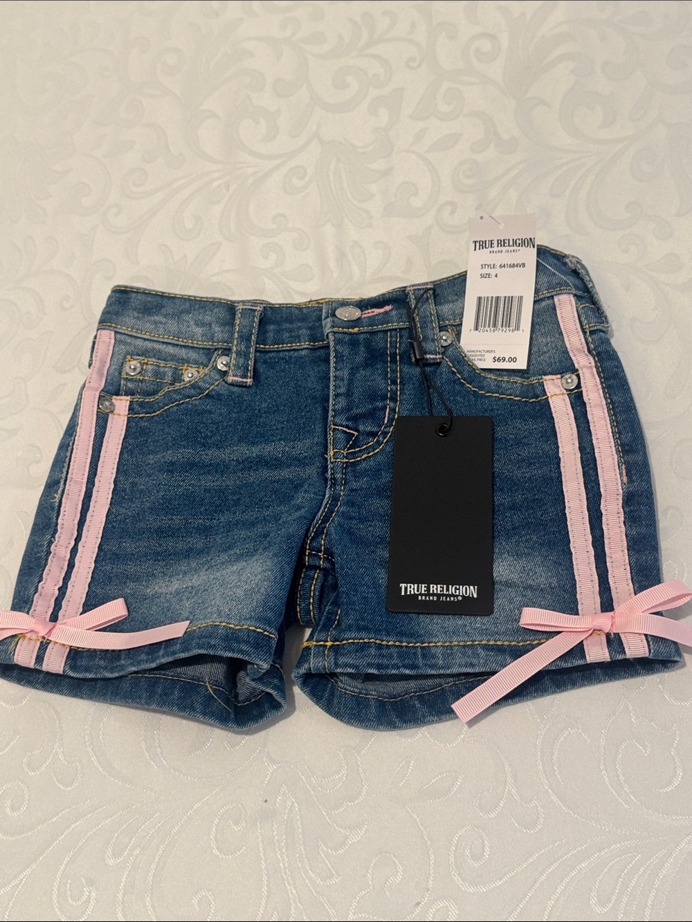 True Religion ‘Jayde’ Mid Rose Short. Girls 4
